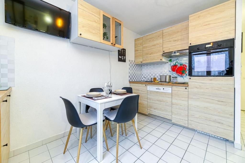 Gare Hypercentre - Wifi - Calme - Netflix Apartment Grenoble